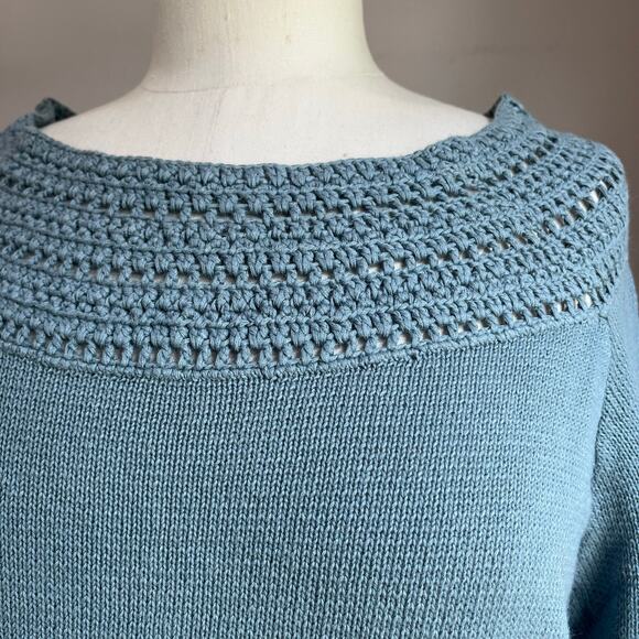 Garnett Hill Linen Blend Blue Crochet Neck Line Sweater Sz Large - Picture 4 of 8